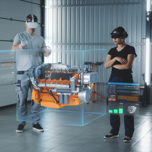 Einsatz von Augmented Reality zur Effizienzsteigerung und Datenvisualisierung in der Industrie Zwei Ingenieure mit AR-Brillen interagieren mit virtuellen Displays, die an einer Maschine in einer industriellen Umgebung angezeigt werden, wobei maschinelle Daten und Kontrollfunktionen visualisiert werden.