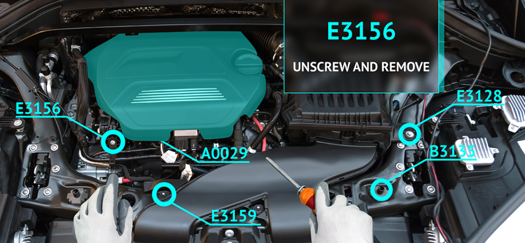 Ein Techniker arbeitet an einem Fahrzeugmotor, unterstützt durch Augmented Reality, die wichtige Bauteile kennzeichnet und detaillierte Anweisungen für die Demontage anzeigt.
